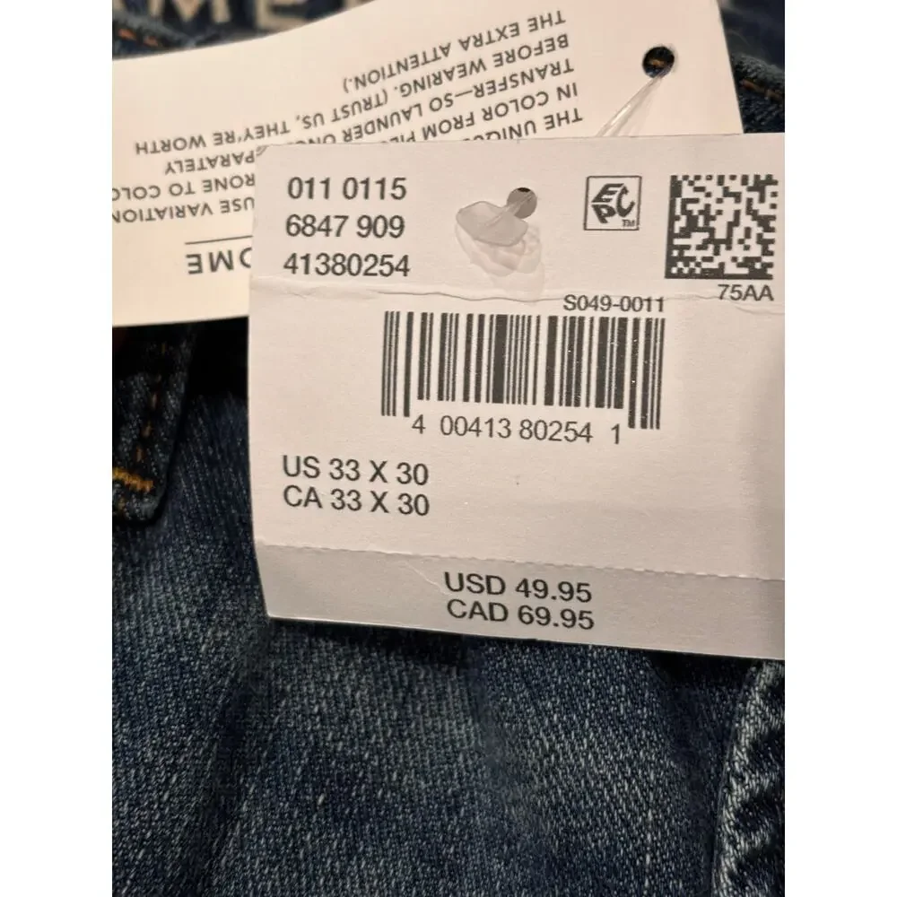 American Eagle airflow original bootcut men’s jeans size 33x30, medium wash. NWT